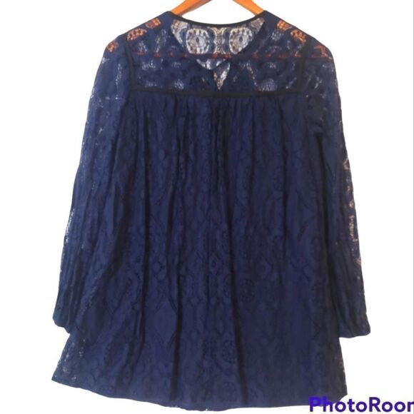 After Market Navy Blue Lacy Blouse, Size S - Picture 2 of 7
